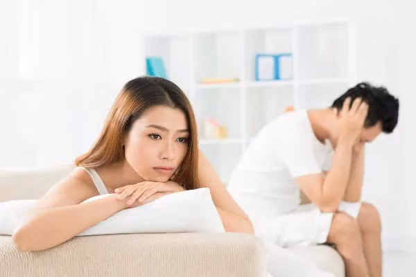 Để giải quyết tình trạng “ngại yêu”, nam giới hãy thực hiện một số bài tập dưới đây. Ảnh Internet