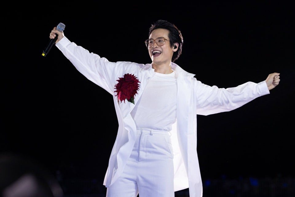 Những chia sẻ của Hà Anh Tuấn đã một lần nữa khẳng định tình yêu mãnh liệt của anh dành cho âm nhạc. Ảnh: FB Hà Anh Tuấn