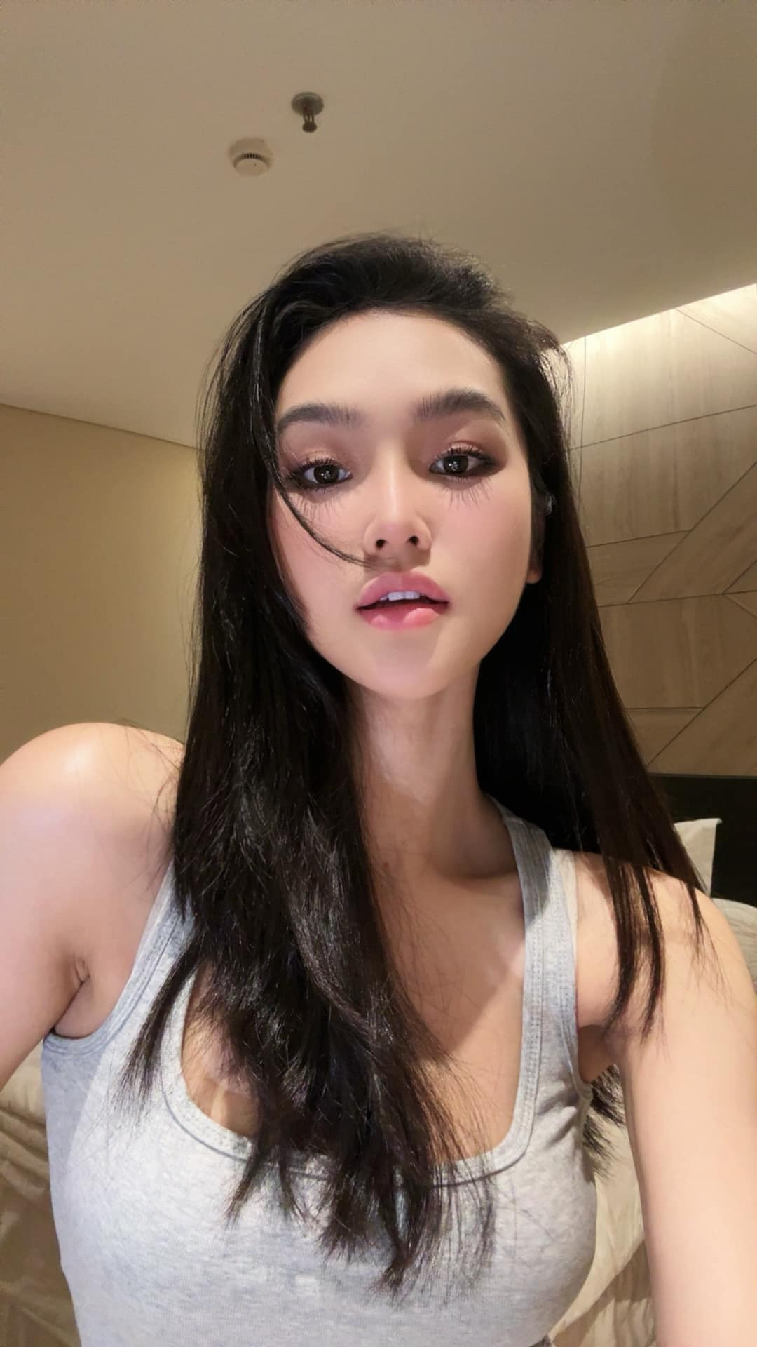 Cù Thị Trà khoe cận dung nhan xinh đẹp. Ảnh: FB Cù Thị Trà