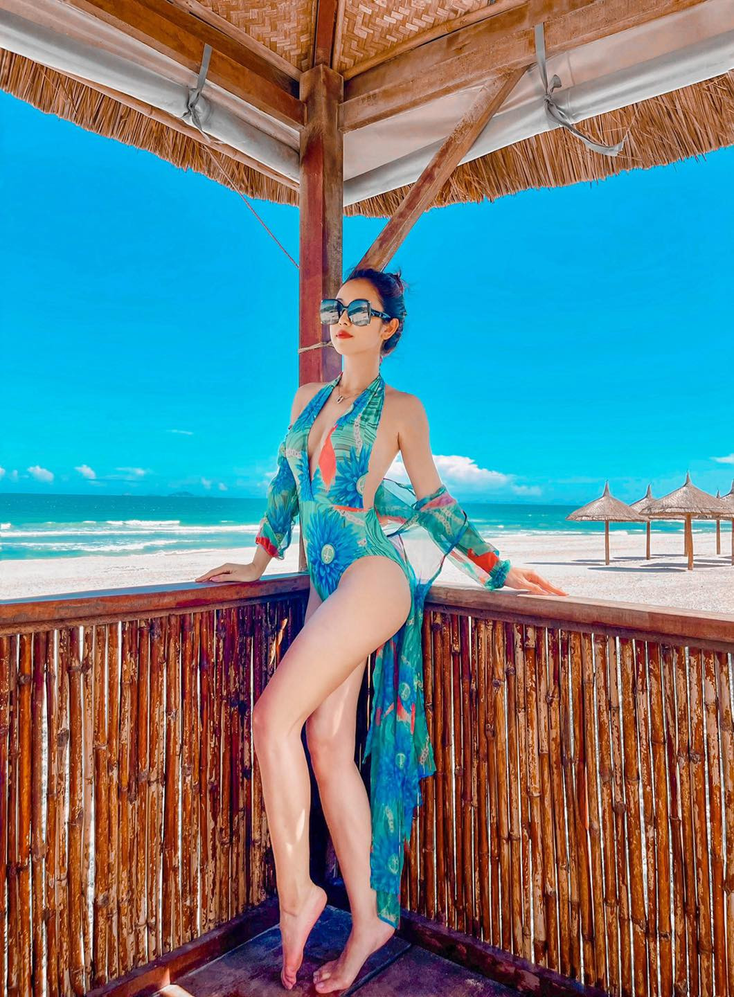 Để giữ được thân hình thon gọn và gợi cảm, Jennifer Phạm luôn chú ý đến chế độ ăn uống khoa học cũng như chăm chỉ tập luyện. Ảnh: FBNV