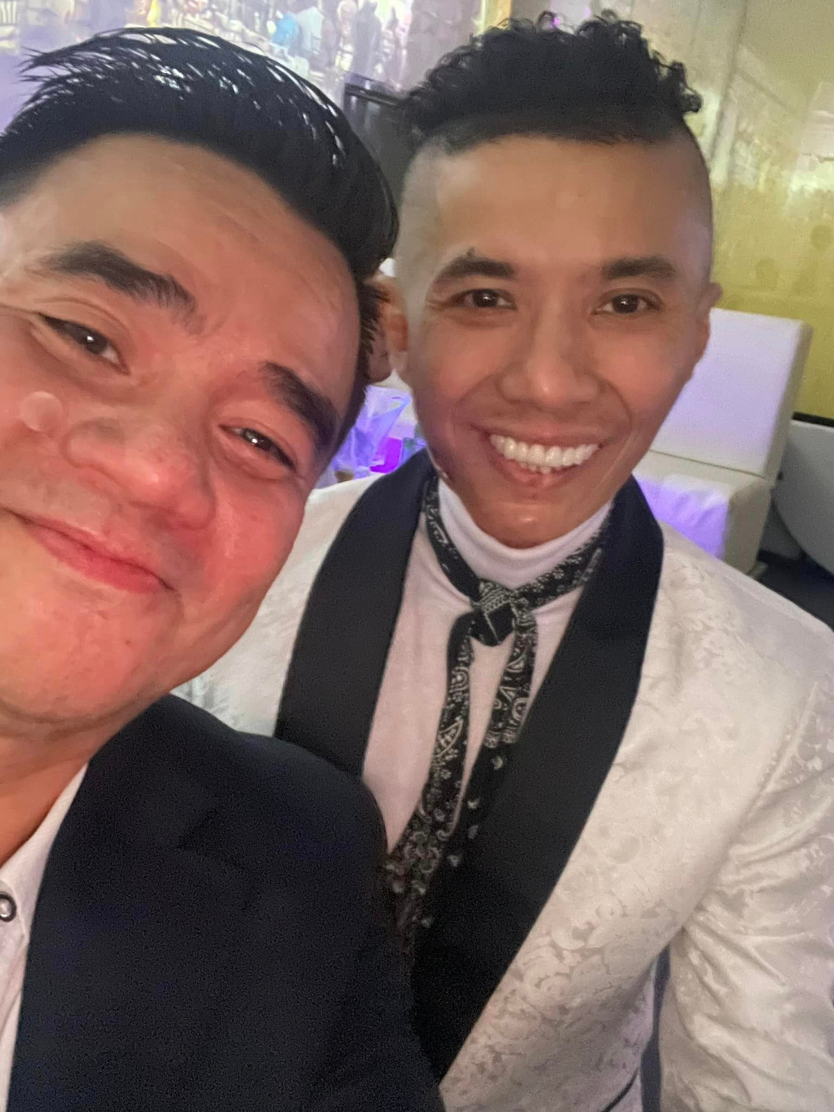 Hơn 10 năm trước, anh khép lại sự nghiệp ca hát tại Việt Nam để sang Mỹ, sống kín tiếng cho đến năm 2018 mới công bố có con trai với bạn gái Việt kiều. Ảnh: FB Tony LP