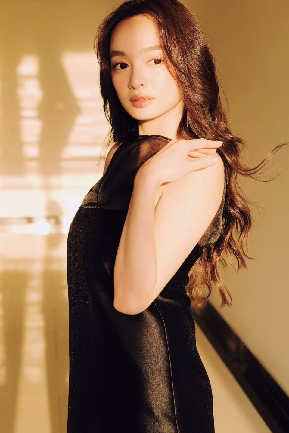 Kaity Nguyễn được đánh giá là gương mặt tài năng của màn ảnh Việt. Ngoài khả năng diễn xuất, nhan sắc của cô cũng nổi bật. Ảnh: FB Kaity Nguyen