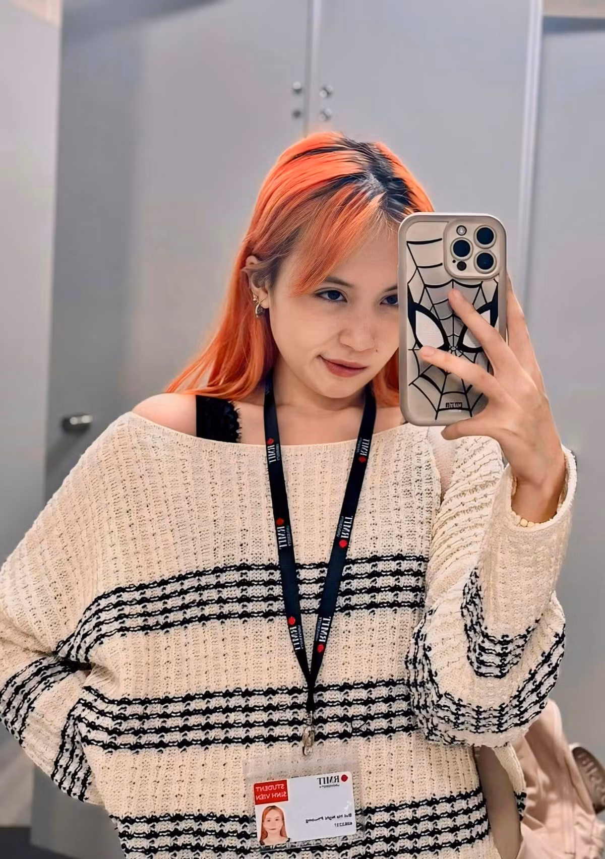 Qua hình ảnh được người mẹ nổi tiếng chia sẻ, con gái Phương Thanh gây bất ngờ với diện mạo hiện tại.