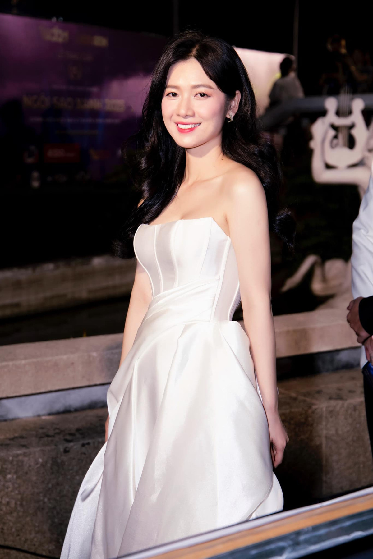 Nhiều người bày tỏ sự yêu thích với vẻ đẹp tự nhiên của nữ diễn viên.