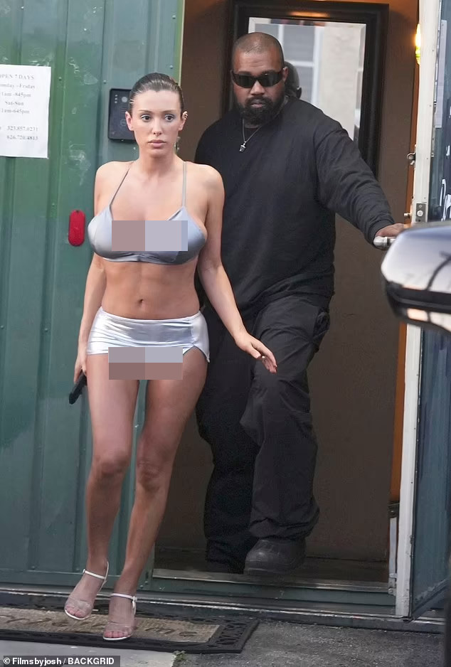 Bianca Censori và Kanye West bí mật kết hôn vào tháng 12/2022. (Ảnh: Backgrid)