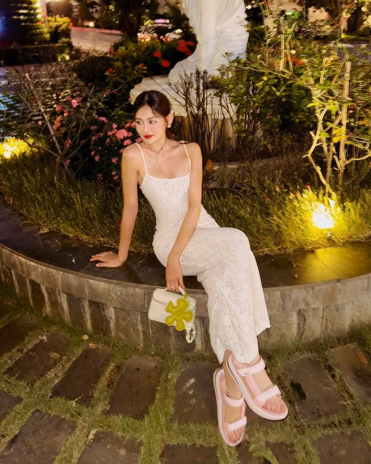 Thùy Anh cho biết vẫn dưỡng thương khá kỹ, vết thương lúc đầu cần dán băng nhưng giờ đang trong quá trình phục hồi. Ảnh: FB Thuỳ Anh