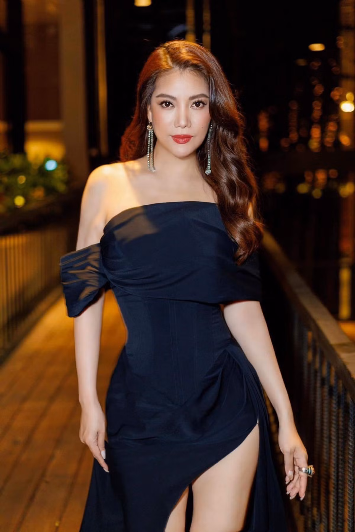 Sau khi đạt danh hiệu Hoa khôi Noel Hà Nội 1992, Trương Ngọc Ánh bước chân vào showbiz với tư cách diễn viên, người mẫu. Ảnh: FB Trương Ngọc Ánh