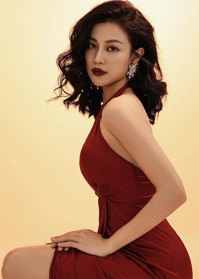 Quỳnh Châu rất thích những thiết kế thanh lịch, trưởng thành, tôn dáng vóc cơ thể.