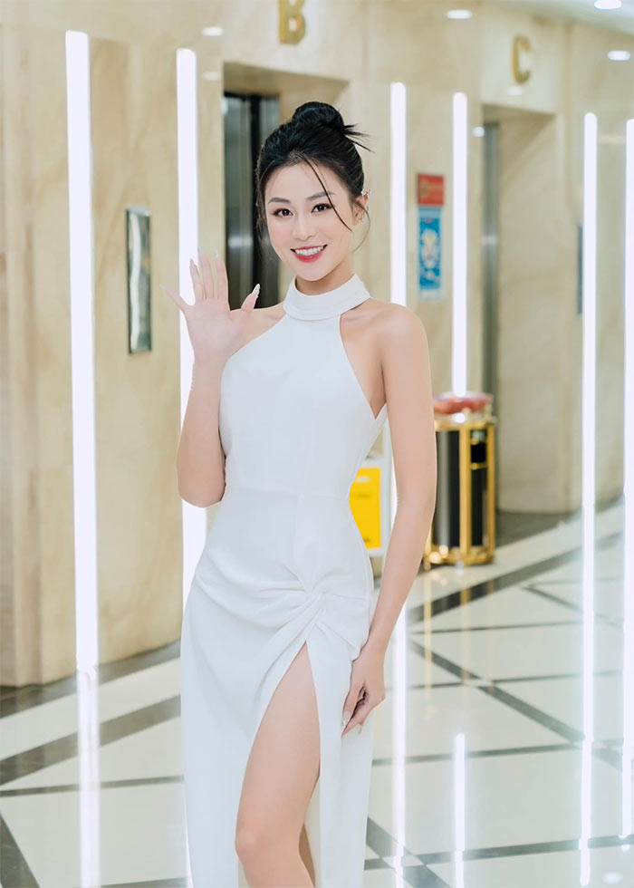 Diễn viên Quỳnh Châu gây ấn tượng nhờ sở hữu vóc dáng đẹp và khuôn mặt xinh xắn.