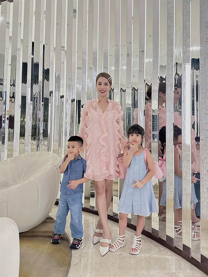 Trong phiên tòa ly hôn, Nghiêm Đức tự nguyện chu cấp cho con gái 50 triệu đồng mỗi tháng. Diệp Lâm Anh cho biết, cô không yêu cầu chồng cũ phải cấp dưỡng, nhưng sẵn sàng tiếp nhận hỗ trợ từ anh với mục đích góp phần nuôi hai con được tốt hơn. (Ảnh: FB Diệp Lâm Anh)