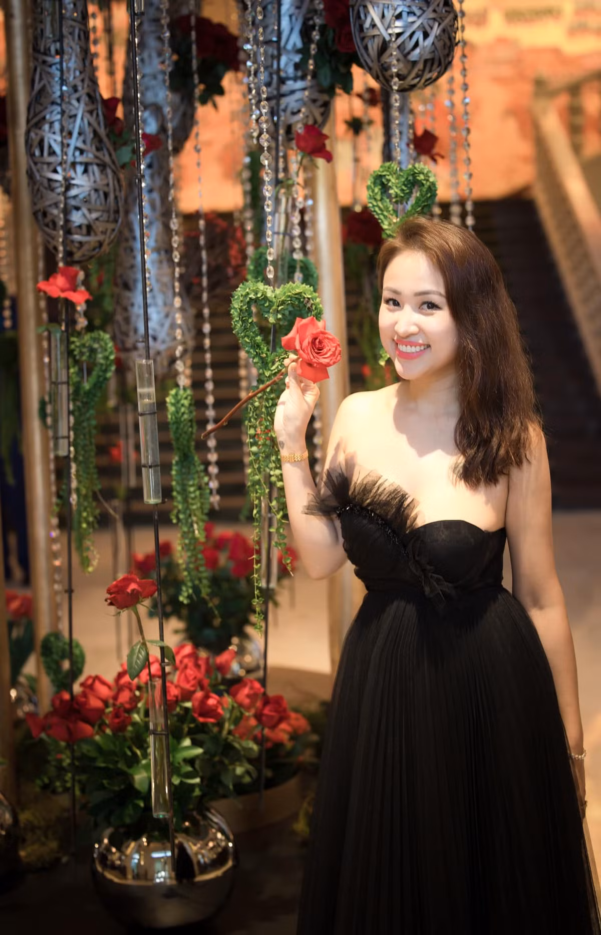 Vân Hugo đã tìm được bến đỗ bình yên sau nhiều sóng gió trong hôn nhân.