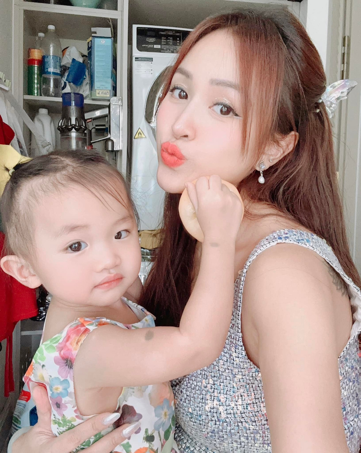 Kết hôn lần hai, Vân Hugo cảm thấy viên mãn khi được ông xã hết mực yêu thương, chiều chuộng, các con ngoan ngoãn, yêu thương nhau.