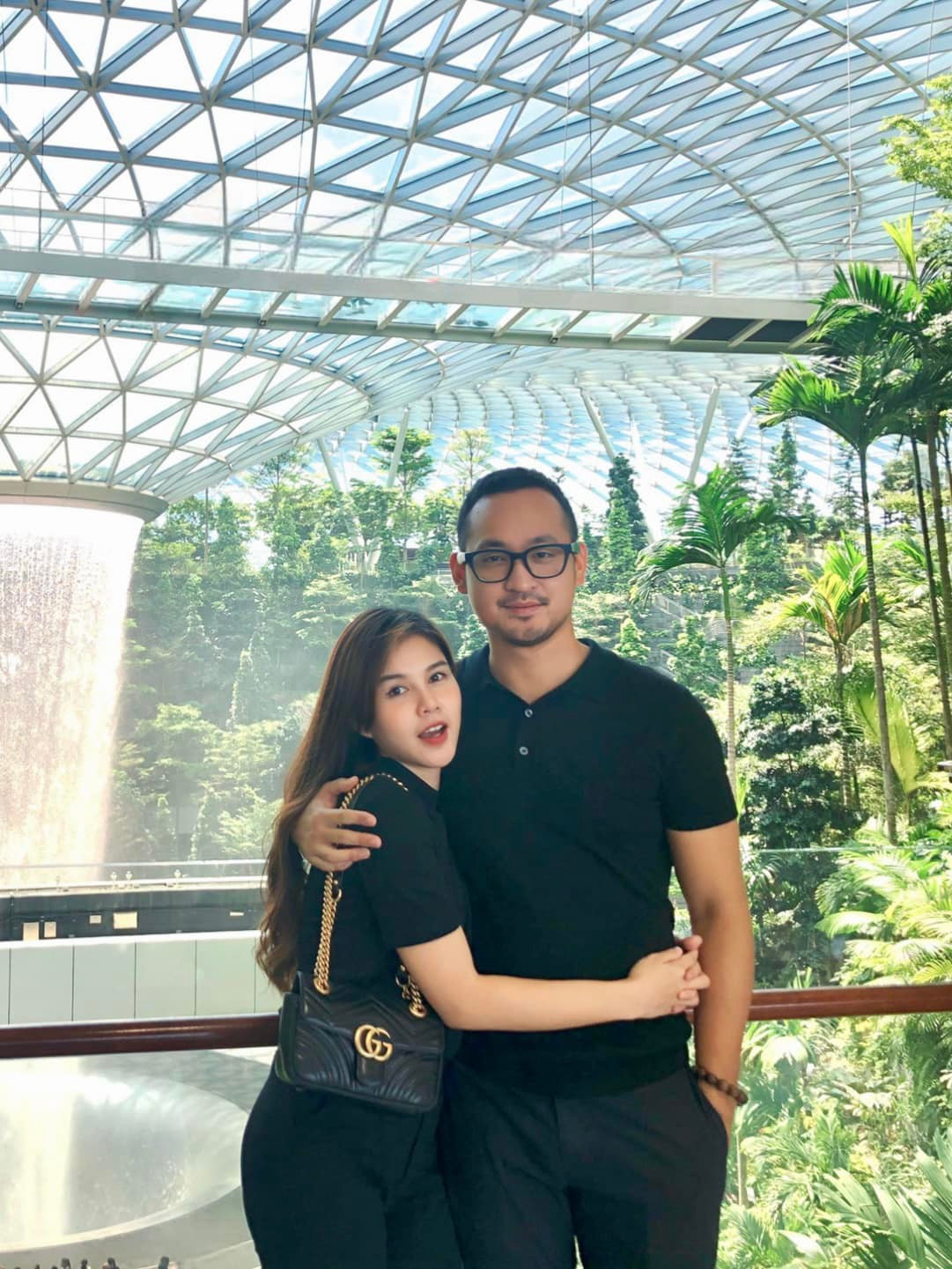 MC Thu Hoài gửi lời tình cảm đến chồng doanh nhân vào dịp đặc biệt. Ảnh: FB Vũ Thu Hoài