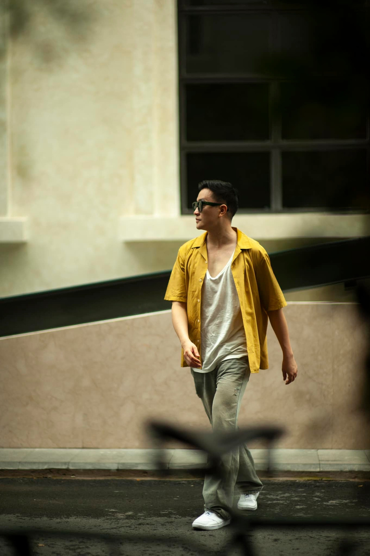 Lương Mạnh Hải ưa thích những khung hình lang thang trên đường phố. Ảnh: FB Hai Luong