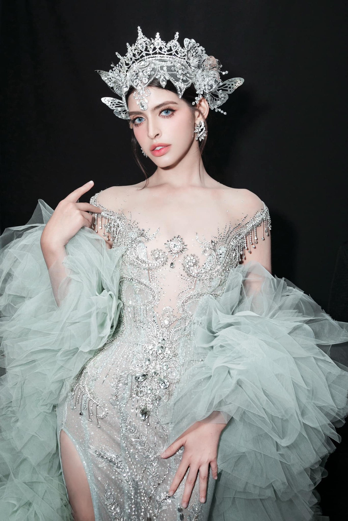 Năm 2012, cô bị chỉ trích khi thường xuyên chụp ảnh nội y phản cảm, có nhiều phát ngôn gây tranh cãi, nhất là lần nêu quan điểm về quan hệ tình dục khi chưa đủ tuổi. Ảnh: FB Andrea Aybar