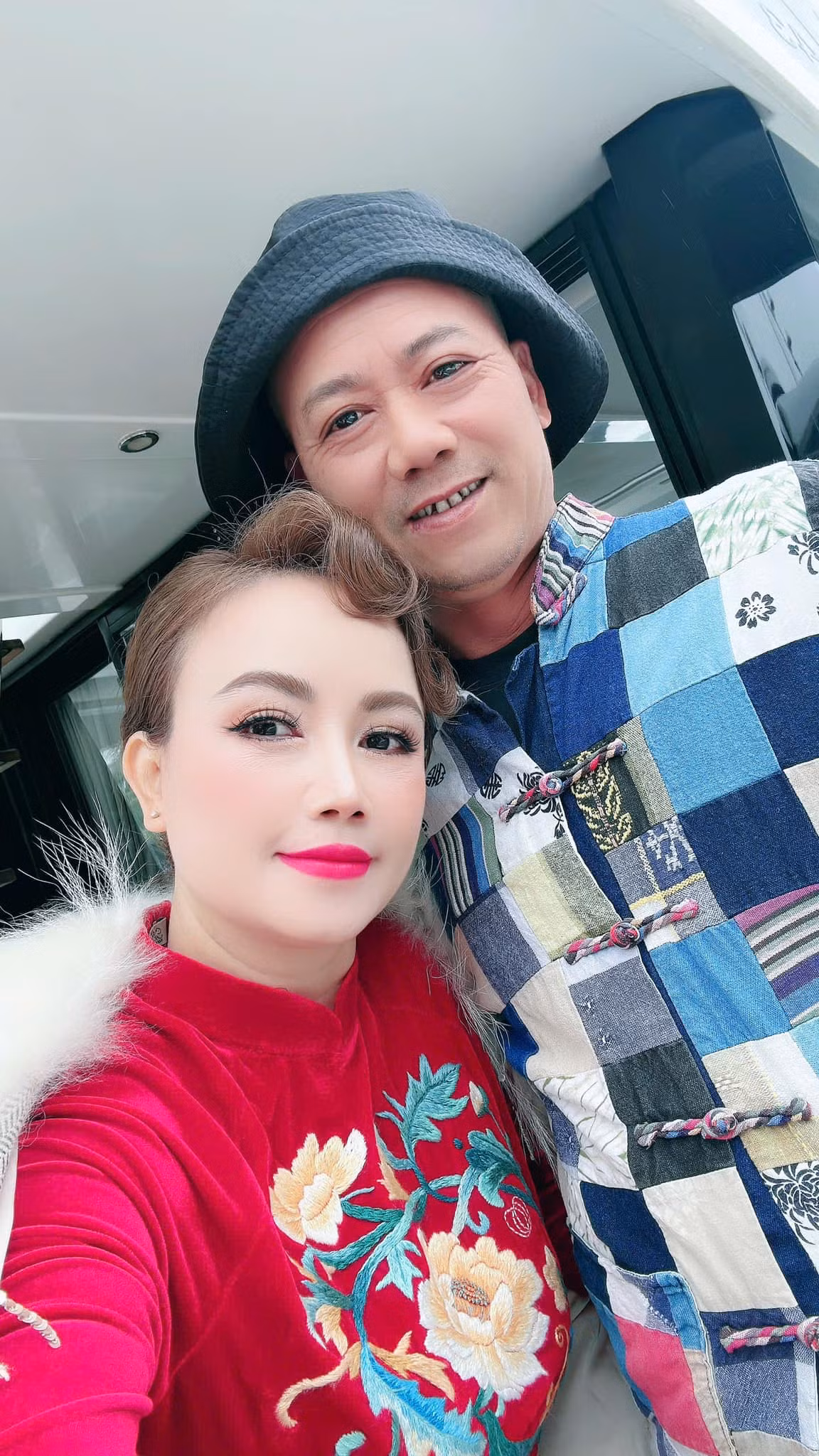 Diễn viên Đào Hoàng Yến gặp lại đạo diễn Bình Trọng, cả hai hợp tác trong một dự án mới. Ảnh: FB Đào Hoàng Yến