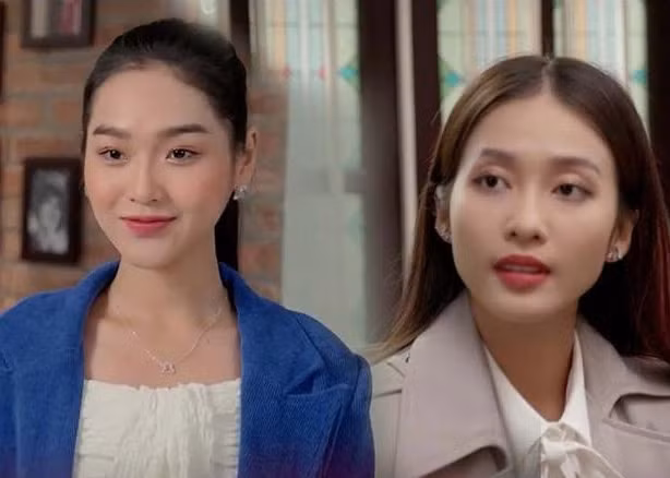 Trước "Chúng ta của 8 năm sau", Cù Thị Trà vào vai tiểu tam - "tình một đêm" của Bình An trong phim "Đừng làm mẹ cáu", bạn gái cũ của Danh (Thanh Sơn) trong "Gia đình mình vui bất thình lình", cộng sự của Hồng Diễm trong "Hành trình công lý" với vai luật sư.