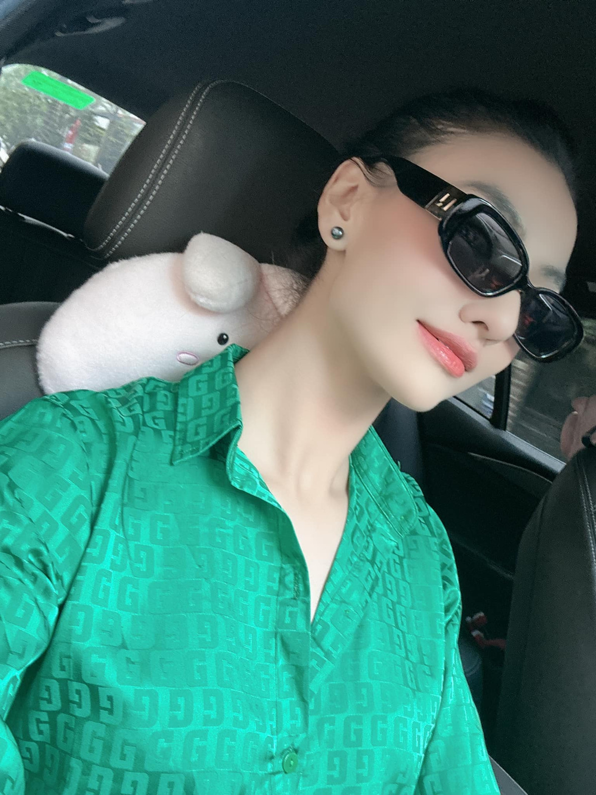 Sự tái xuất của Trịnh Hồng Quế sau thời gian "ở ẩn" nhận được sự quan tâm của đông đảo khán giả.