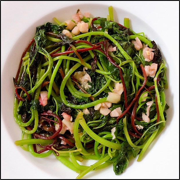 Một số món ăn với rau dền dễ làm như: rau dền xào tỏi, rau dền xào nấm rơm, canh rau dền nấu tôm, canh cua rau dền, canh rau dền nấu khoai,...