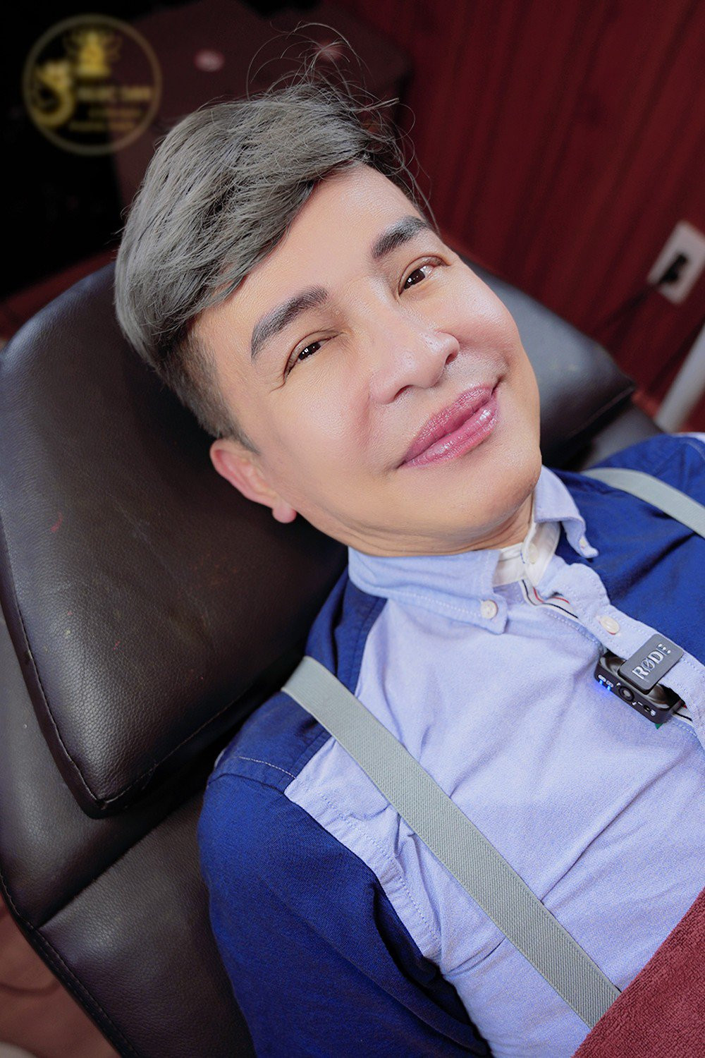 Sau khi điêu khắc chân mày và môi, MC Thanh Bạch bày tỏ sự hài lòng với diện mạo của mình.