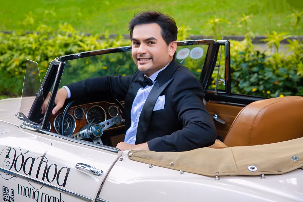 Ngoài ra, Đức Tiến cũng góp mặt ở nhiều buổi công chiếu phim điện ảnh tại TP.HCM.