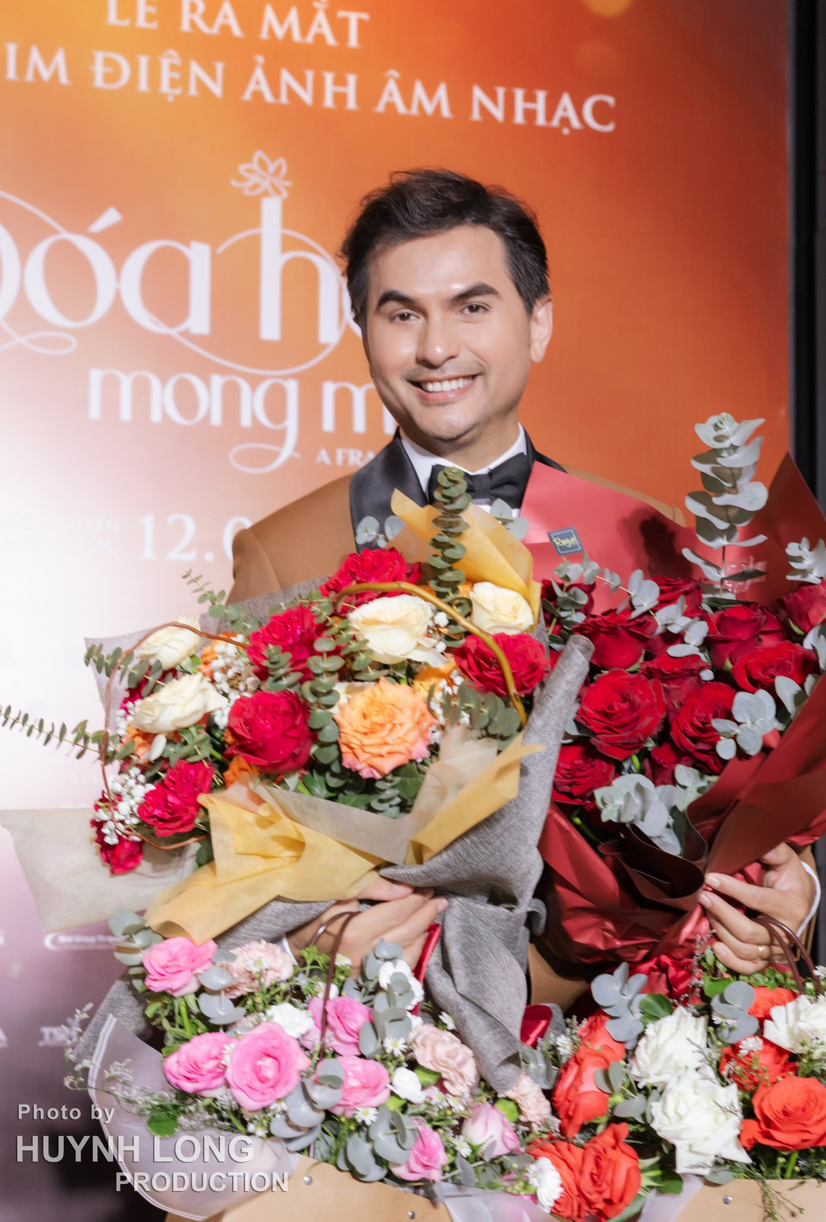 Trong những buổi quảng bá phim tại Việt Nam, Đức Tiến chia sẻ về cuộc sống của mình khi tạm rời xa showbiz Việt.