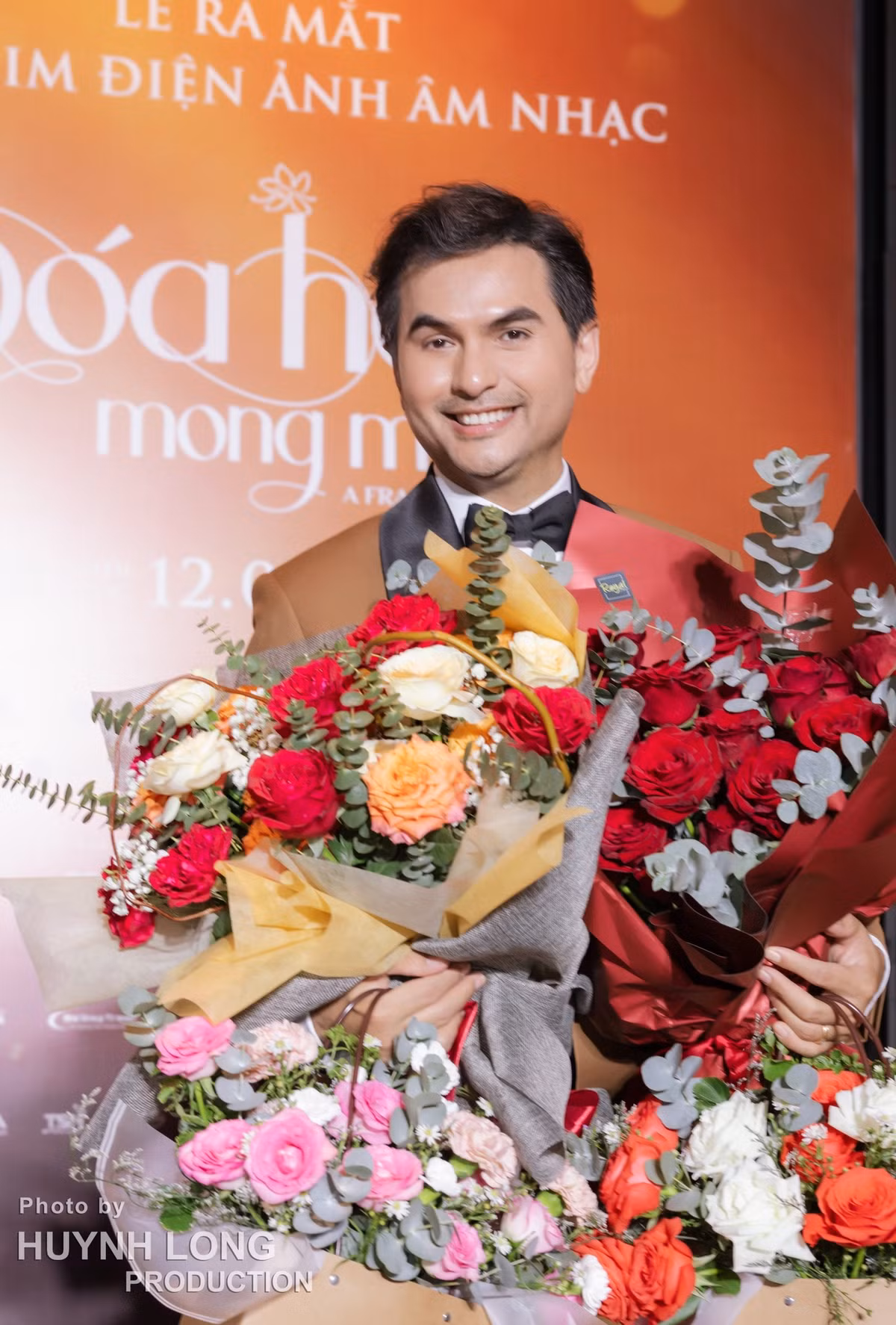 Trong những buổi quảng bá phim tại Việt Nam, Đức Tiến chia sẻ về cuộc sống của mình khi tạm rời xa showbiz Việt.