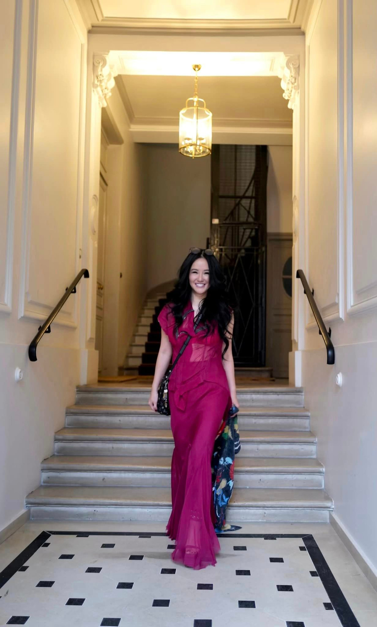 Vóc dáng của Hồng Nhung khiến nhiều người mơ ước. Ảnh: FBNV