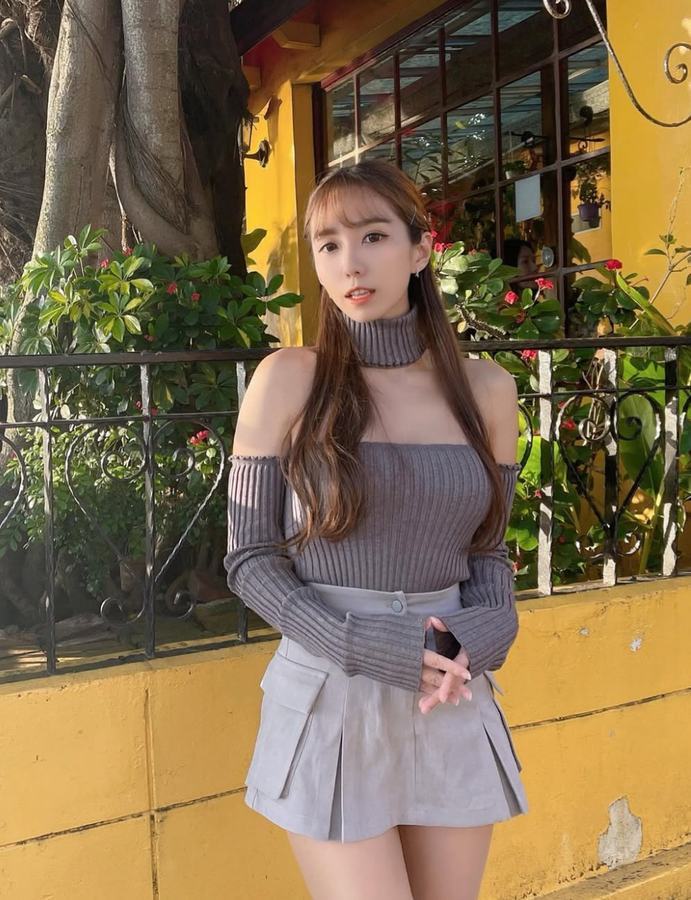 Với vẻ đẹp gợi cảm và phong cách thời trang táo bạo, hot girl Đài Loan luôn thu hút sự chú ý của công chúng.