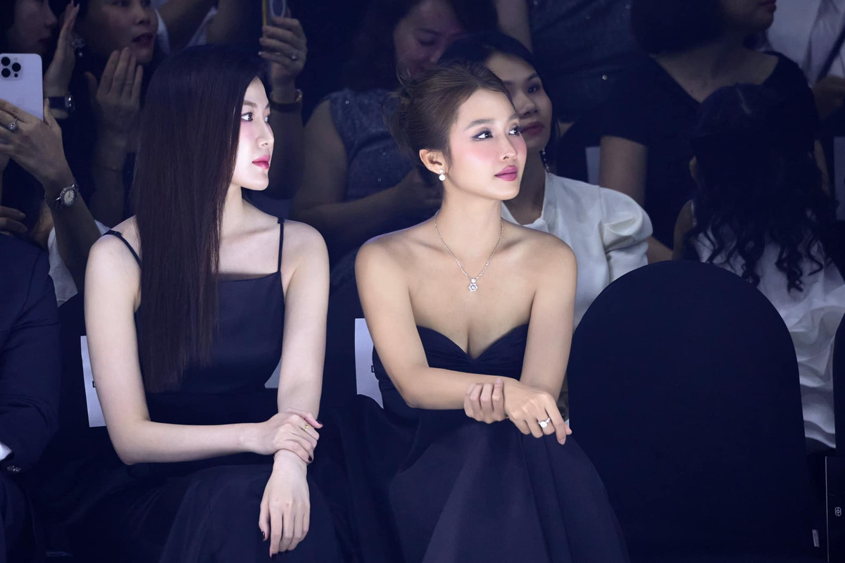 Nữ diễn viên luôn biết cách tận dụng những ưu điểm để tạo nên phong cách riêng biệt. Ảnh: FB Khả Ngân