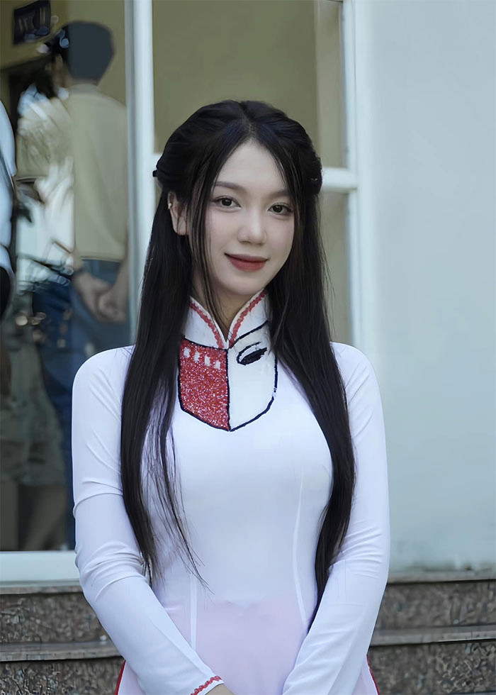 Ngoài đời, Thùy Dương tự nhận mình là người sống khép kín và ít khi chia sẻ hình ảnh của mình trên trang cá nhân. (Ảnh: FB Thùy Dương)