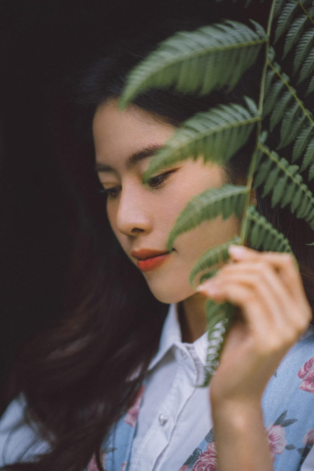 Kể từ sau khi chuyển lên Đà Lạt sống, Nam Em tạm dừng mọi hoạt động giải trí. Cô chỉ bán hàng thông qua livestream và đang có dự định mở sân khấu để tiếp tục đam mê ca hát.