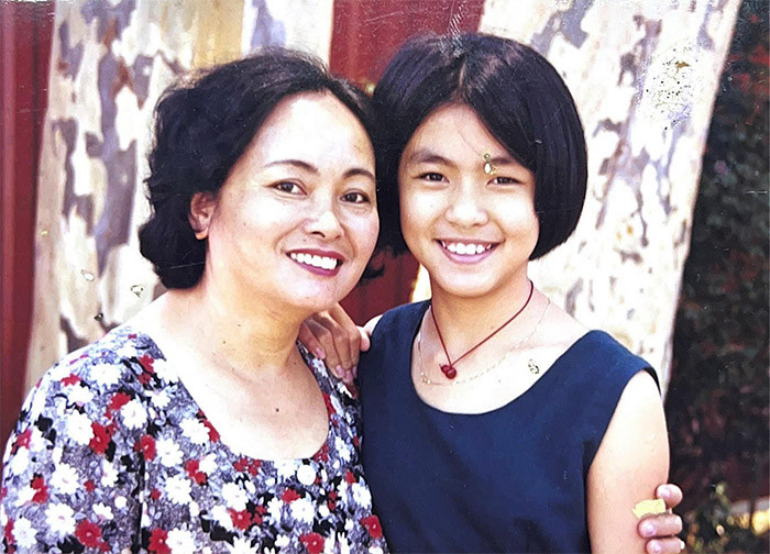 Nhìn ảnh ai cũng thấy từ nhỏ Tăng Thanh Hà đã sở hữu nét đẹp thanh tú, các nét trên khuôn mặt rất hài hòa, ưa nhìn. (Ảnh: FB Tăng Thanh Hà)