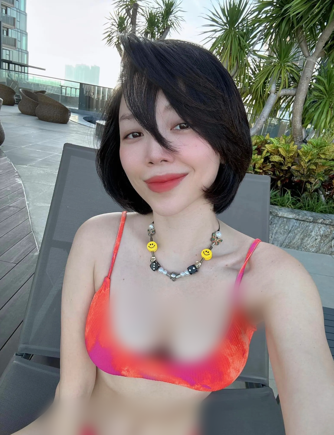 Tóc Tiên mặc bikini gợi cảm, Mạnh Trường khoe ảnh con gái Toc Tien mac bikini goi cam, Manh Truong khoe anh con gai