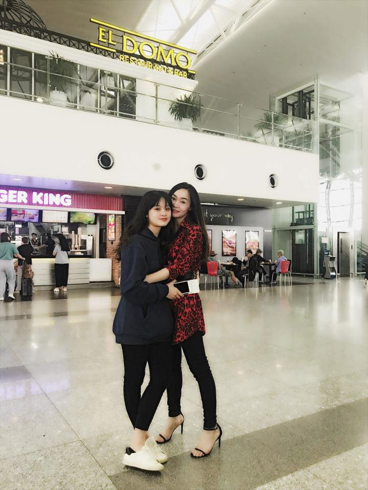 "Của để dành" của nữ diễn viên sinh năm 1977 biết 3 ngoại ngữ Anh, Pháp, Italy. (Ảnh: FB Quách Thu Phương)