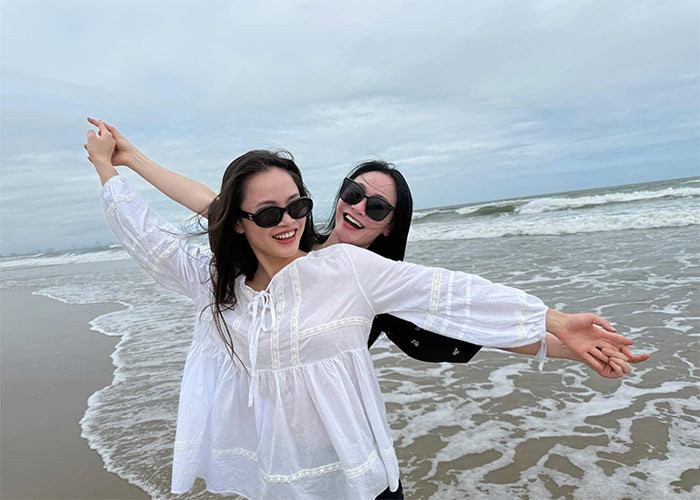 Theo chia sẻ của nữ diễn viên "Hương vị tình thân" con gái cô là người hướng ngoại, cá tính mạnh mẽ. (Ảnh: FB Quách Thu Phương)