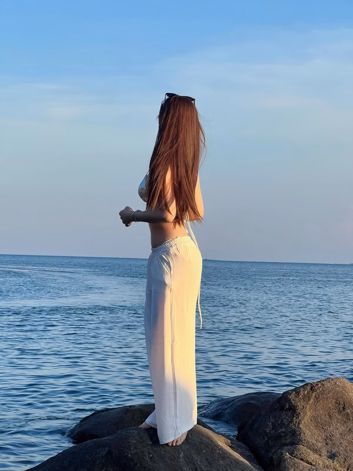 Nhiều người không khỏi trầm trồ trước vẻ đẹp ngày càng thăng hạng của nữ diễn viên. Ảnh: FB Quỳnh Nguyễn