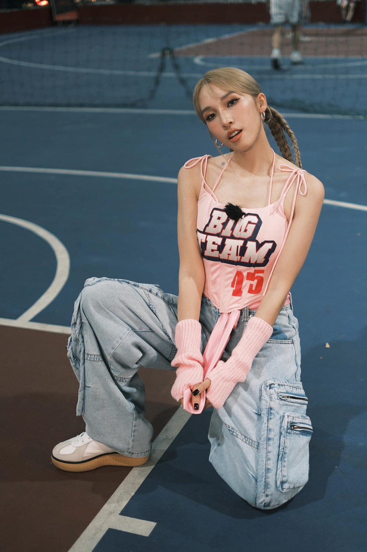 Sau khi kết hôn với rapper BigDaddy, cô dần rút lui khỏi showbiz để tập trung cho gia đình. Ảnh: FB Emily Nguyen