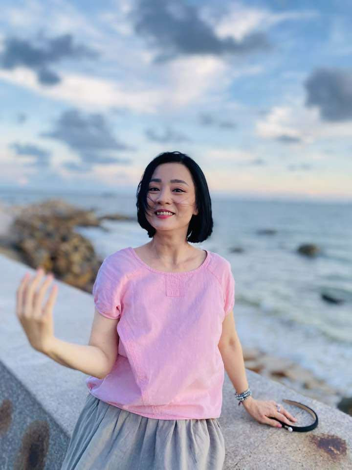 Thời điểm hiện tại, Mỹ Duyên cũng là nữ diễn viên thành công nhất trong 3 bóng hồng tham gia Gái nhảy. Cô tiếp tục sự nghiệp diễn xuất cả trên sân khấu lẫn điện ảnh và truyền hình. Ảnh: Phụ nữ Thủ đô