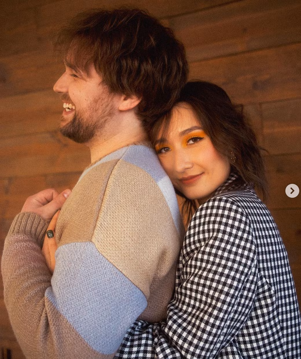 Hiện tại, Anna có cuộc sống hôn nhân viên mãn bên ông xã ngoại quốc Eric Derwallis. Ảnh: IG annamaleee