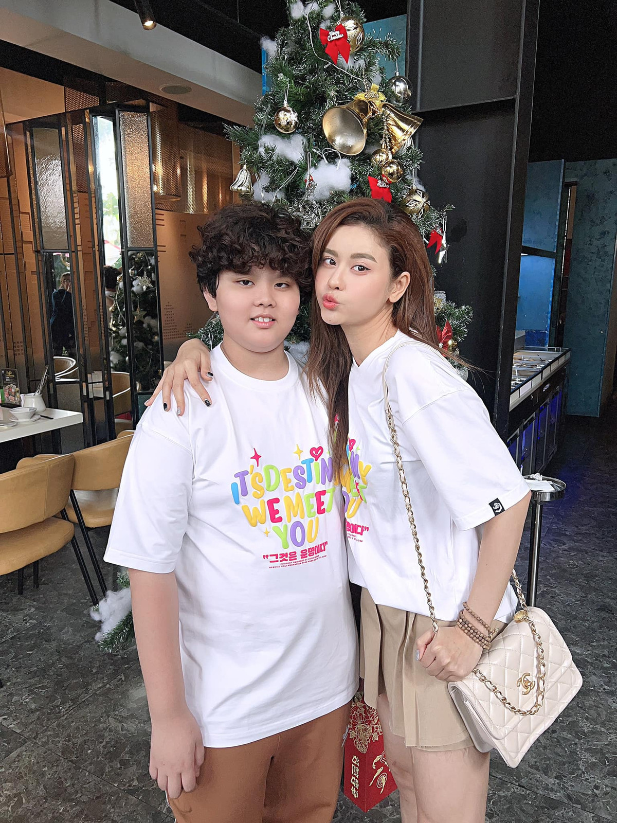 Ở thời điểm hiện tại, ca sĩ Trương Quỳnh Anh vượt qua những tổn thương và lấy lại được tinh thần lạc quan. Cô tập trung cho công việc và dành thời gian chăm sóc con trai Sushi.