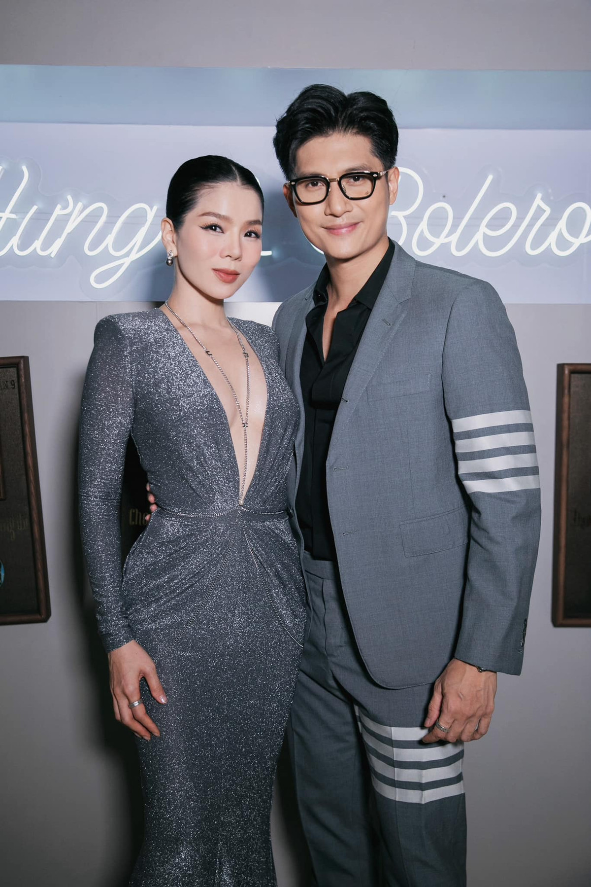 Nửa cuối năm 2023, Lệ Quyên tham gia chương trình Chị đẹp đạp gió rẽ sóng, Lâm Bảo Châu cũng góp mặt với vai trò MC. Đã có nhiều ý kiến cho rằng Lâm Bảo Châu góp mặt trong chương trình là vì có Lệ Quyên “bảo kê”. Ảnh: FB Lệ Quyên