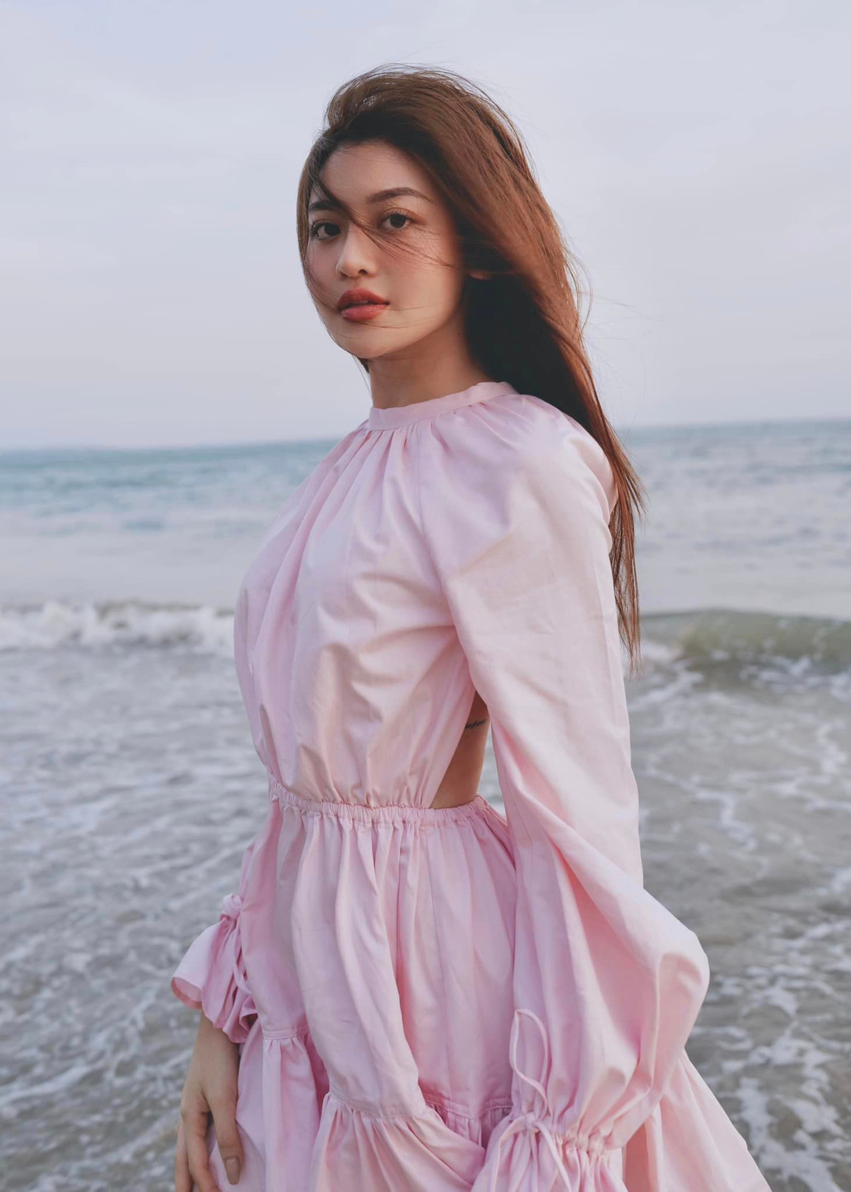 Nhan sắc của nữ diễn viên sinh năm 1995 cũng được nhận xét ngày càng trưởng thành và mặn mà hơn. Ảnh: FBNV