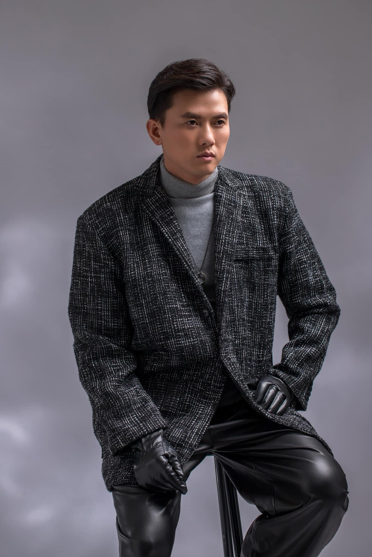 Quách Ngọc Tuyên bất ngờ đăng ảnh đẹp trai bảnh bao. Ảnh: FB Quách Ngọc Tuyên