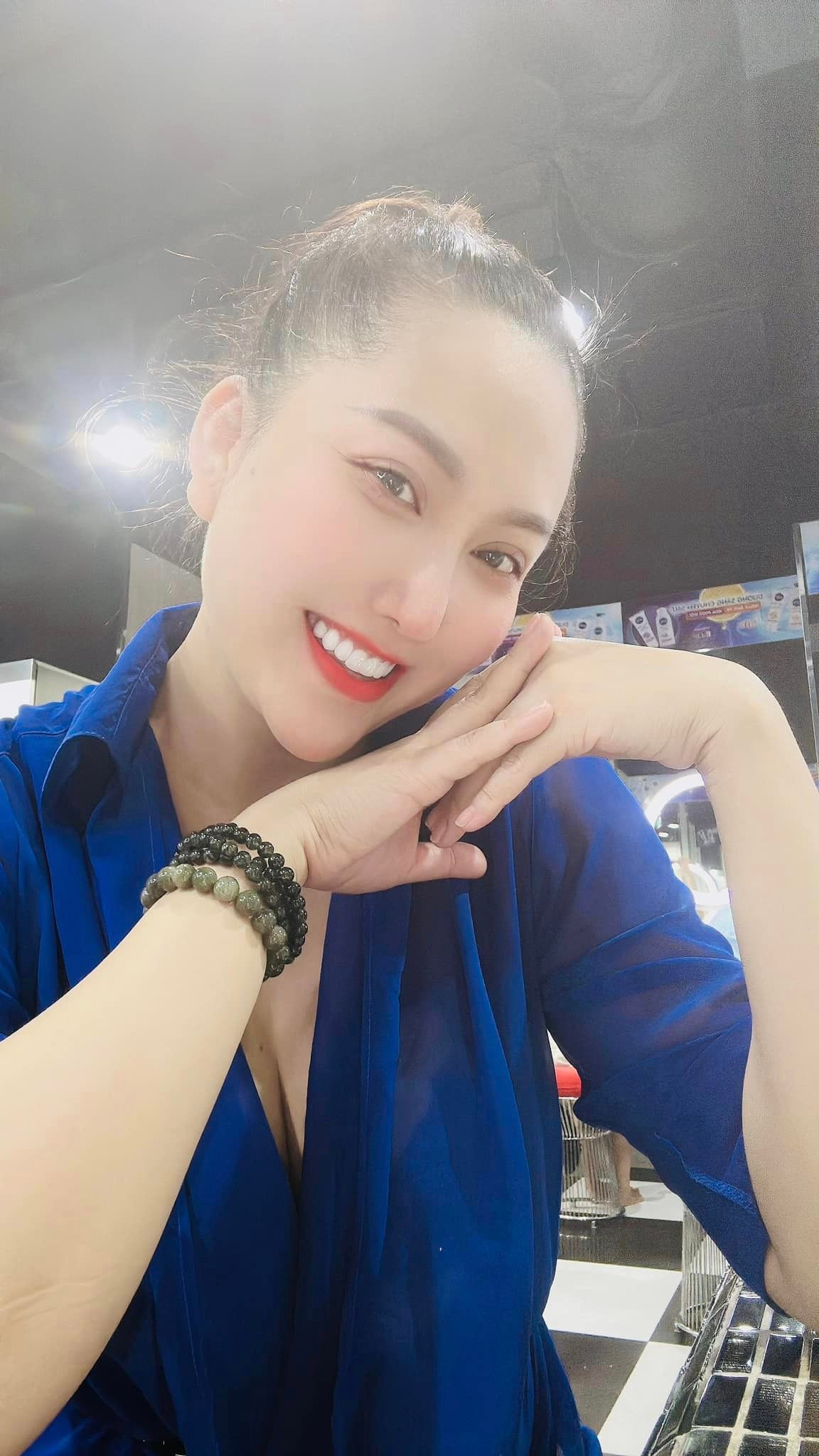 Phi Thanh Van sau 21 lan “dao keo”, nhan sac hien tai ra sao?