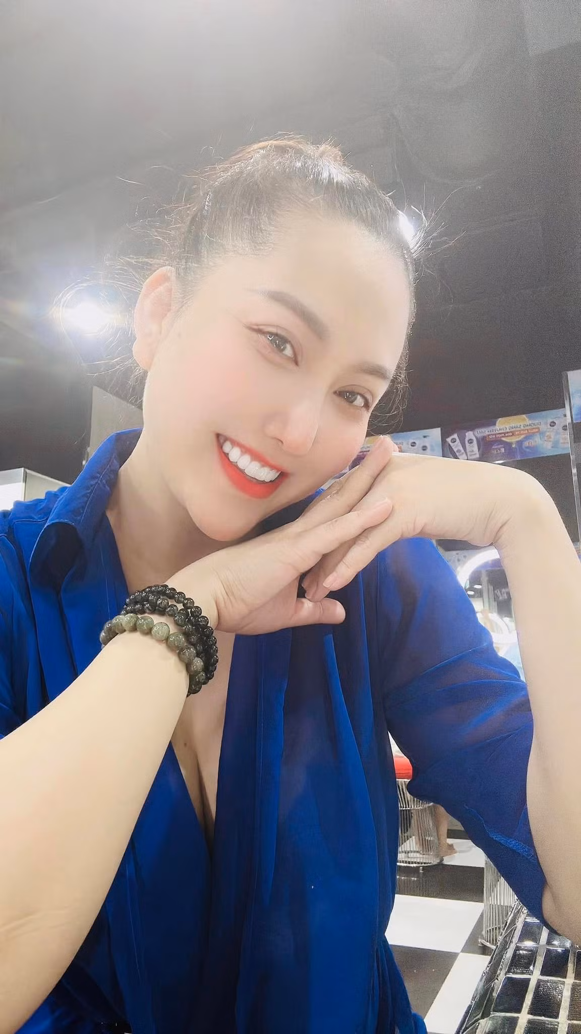 Phi Thanh Van sau 21 lan “dao keo”, nhan sac hien tai ra sao?