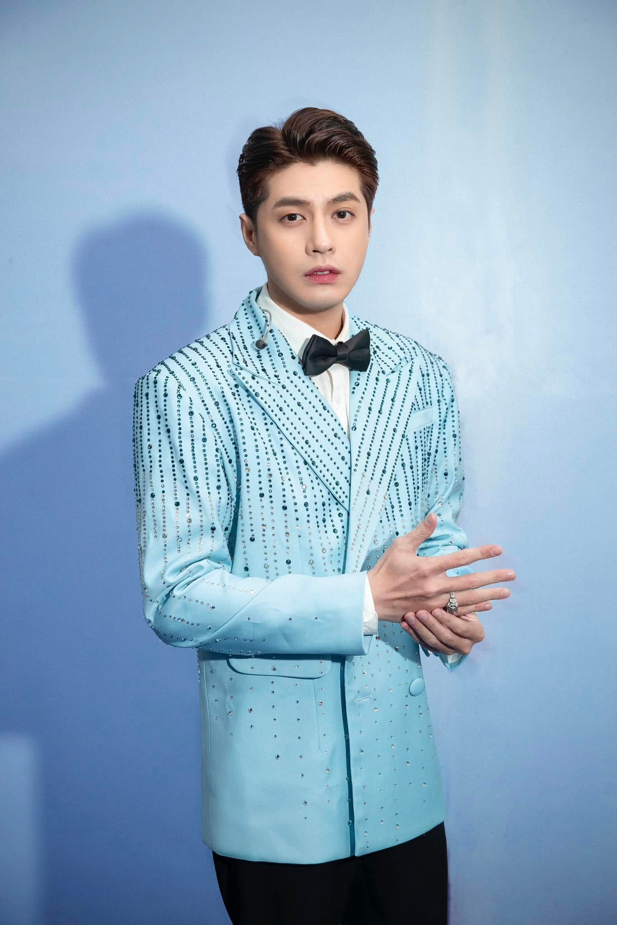 Noo Phước Thịnh làm mới bản thân, ngoại hình điển trai hết nấc. Ảnh: FB Noo Phước Thịnh