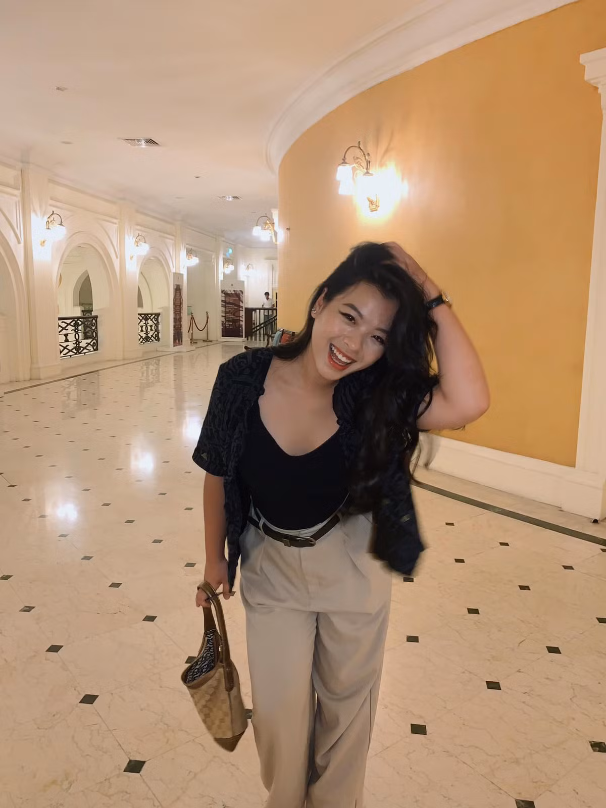 Năm ngoái, cô nàng đỗ vào khoa Thanh nhạc của Học viện Âm nhạc Quốc gia Việt Nam với số điểm khá cao.