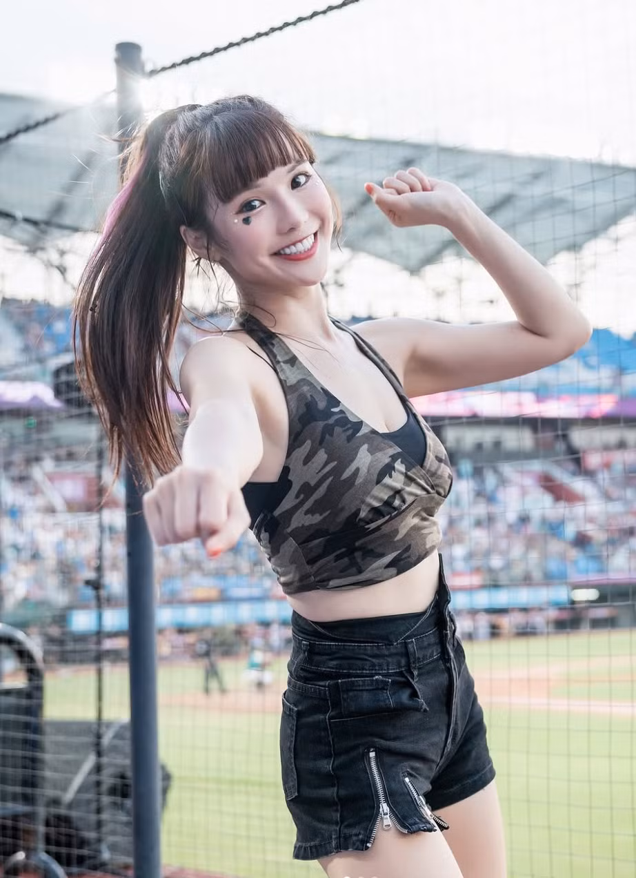 Hot girl Đài Loan sở hữu hơn 900 ngàn người theo dõi trên Instagram.