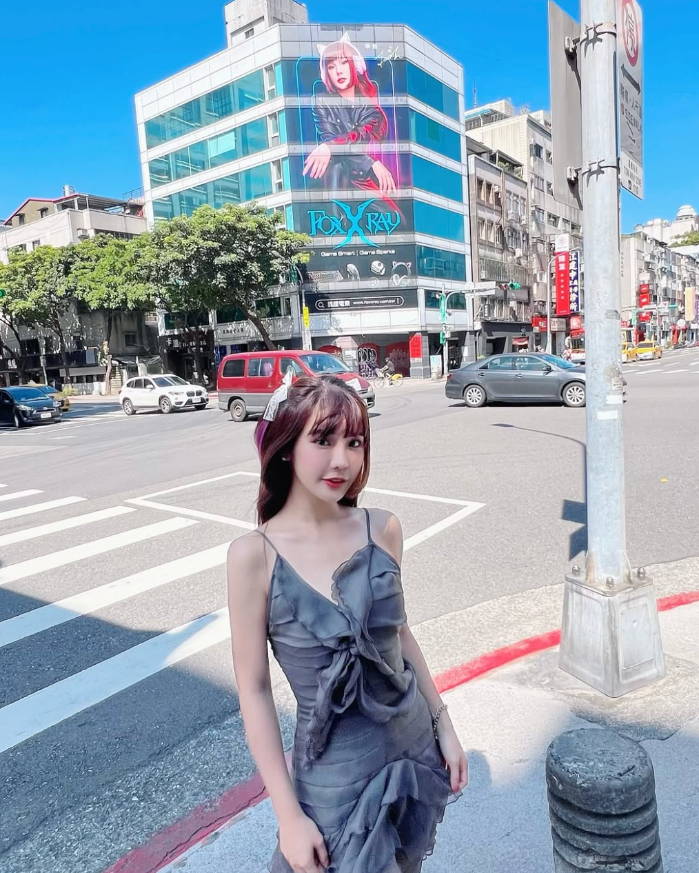 Ngoài công việc hoạt náo viên, Lâm Nghệ Trinh còn làm mẫu ảnh, streamer. Ảnh: IGNV